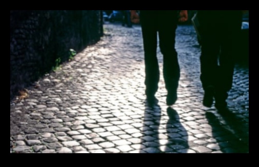 Urban Wanderlust: Navigarea orașelor pe jos