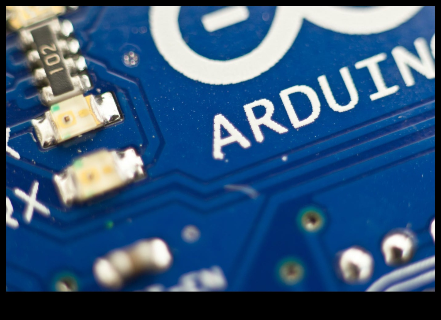 Inovație dezlănțuită: monitoare cu funcții de afișare experimentale