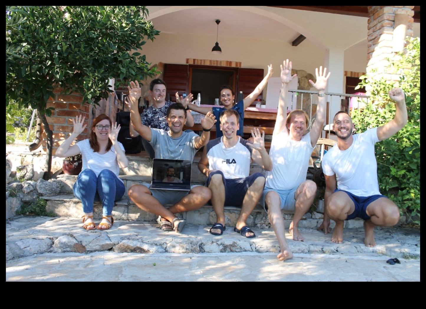 Cultura vieții hibride: comunitatea și legătura dintre entuziaștii hibridi